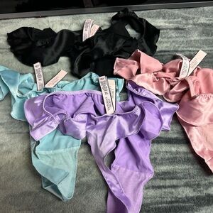 NWT 4 Victoria’s Secret ruffle satin thong panties size Large